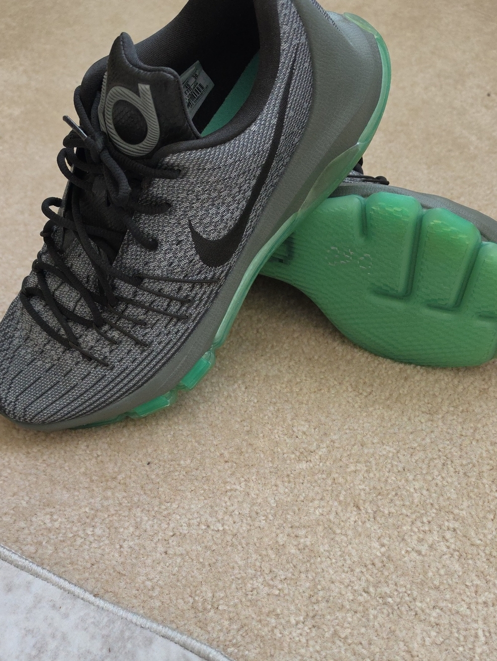 Nike KD 8 Hunts Night Hill Wolf Gray Sneakers - New